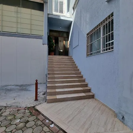 Center 1 * Saranda
