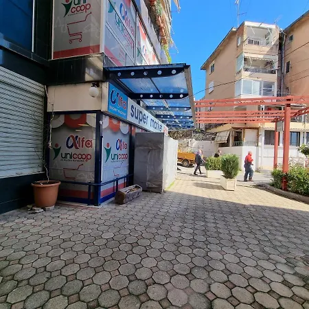 Center 1 *